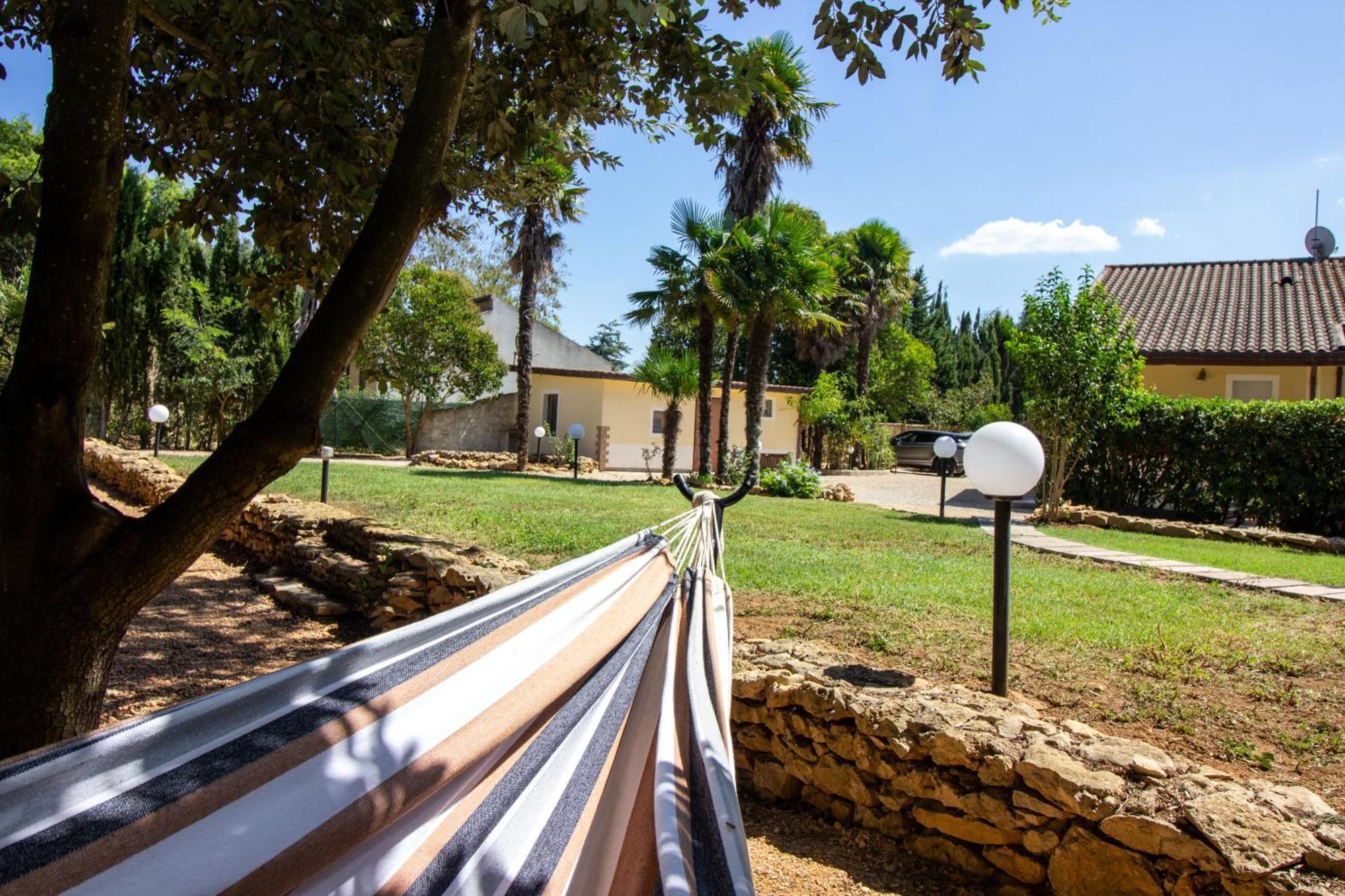 Isla Country Apartments Alghero Santa Maria la Palma Bagian luar foto