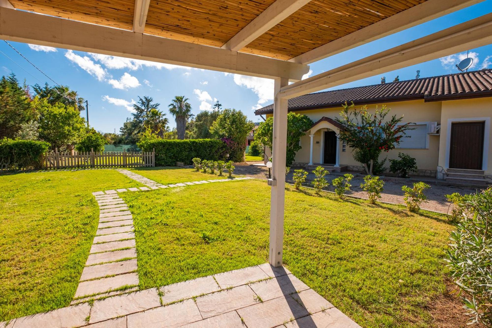 Isla Country Apartments Alghero Santa Maria la Palma Bagian luar foto